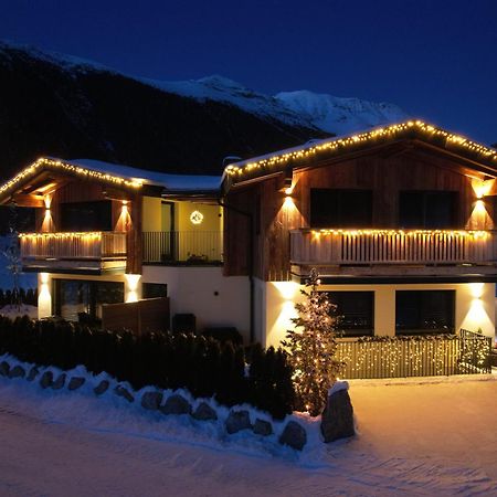 Alp Apart Niederthai Umhausen Exterior photo